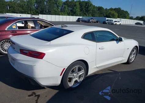 2017 Chevrolet Camaro 1Lt z USA, uszkodzony, nr VIN 1G1FB1RX6H0177117